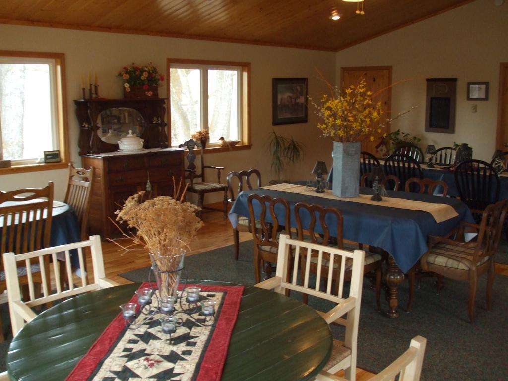 Hansen Guest Ranch Swan Valley Екстер'єр фото