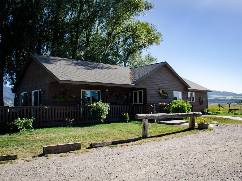 Hansen Guest Ranch Swan Valley Екстер'єр фото
